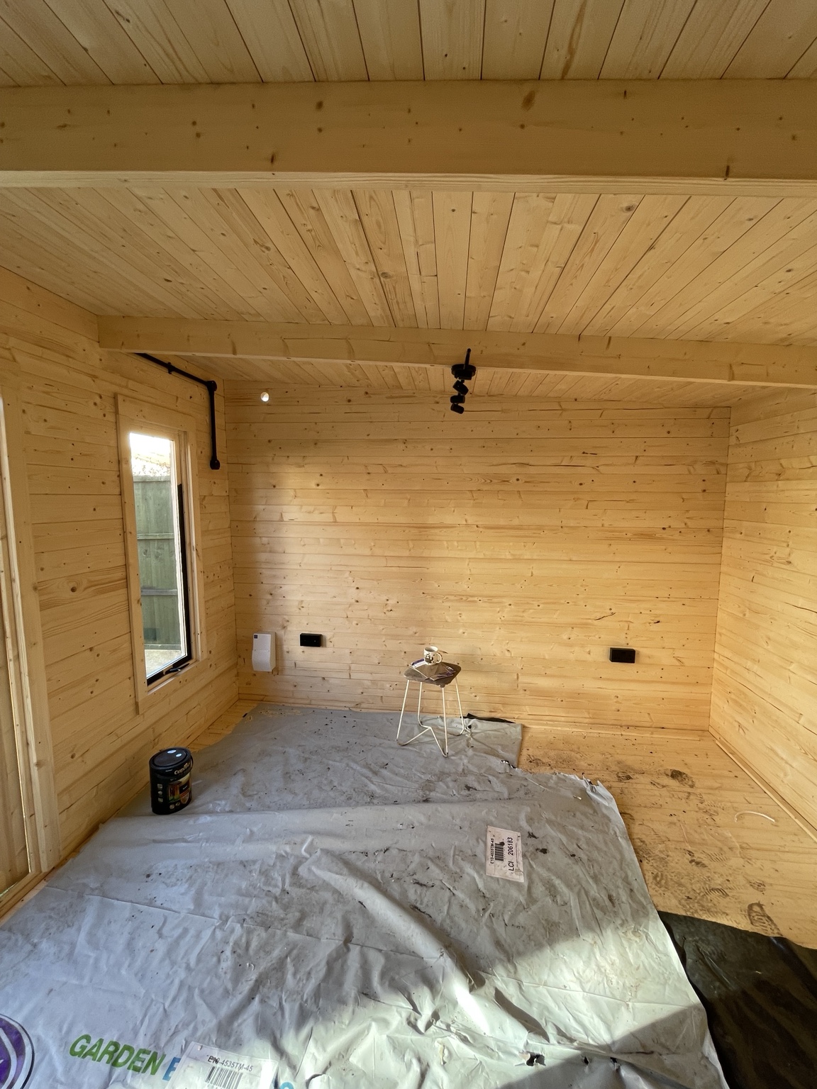 Garden room electrical installation